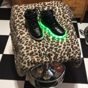 Kids light up shoe kids size 2